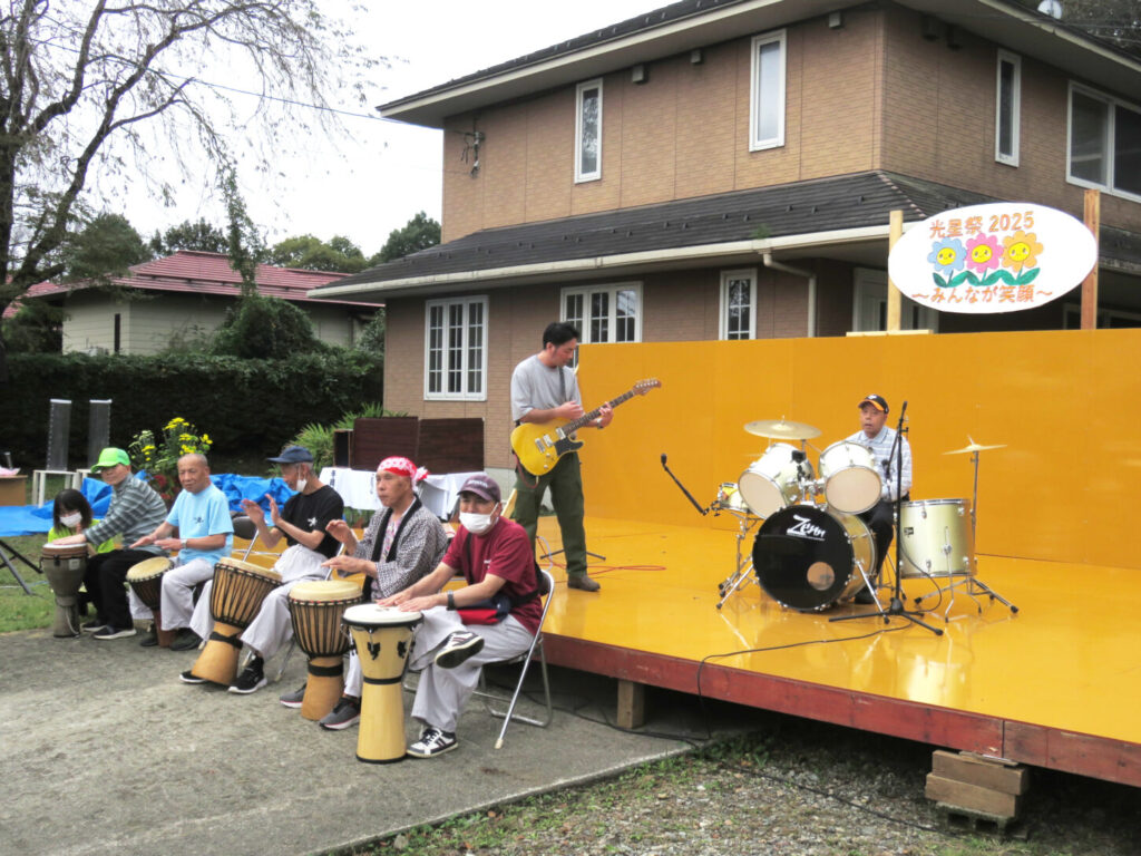 ギター＆ドラムと太鼓のコラボ